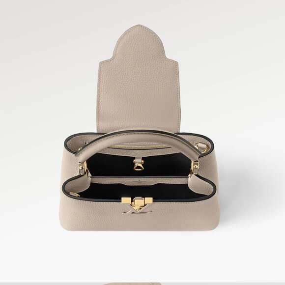 Louis Vuitton Capucines BB - NEW! - Picture 3 of 16